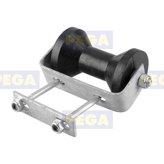 Keel roller with bracket