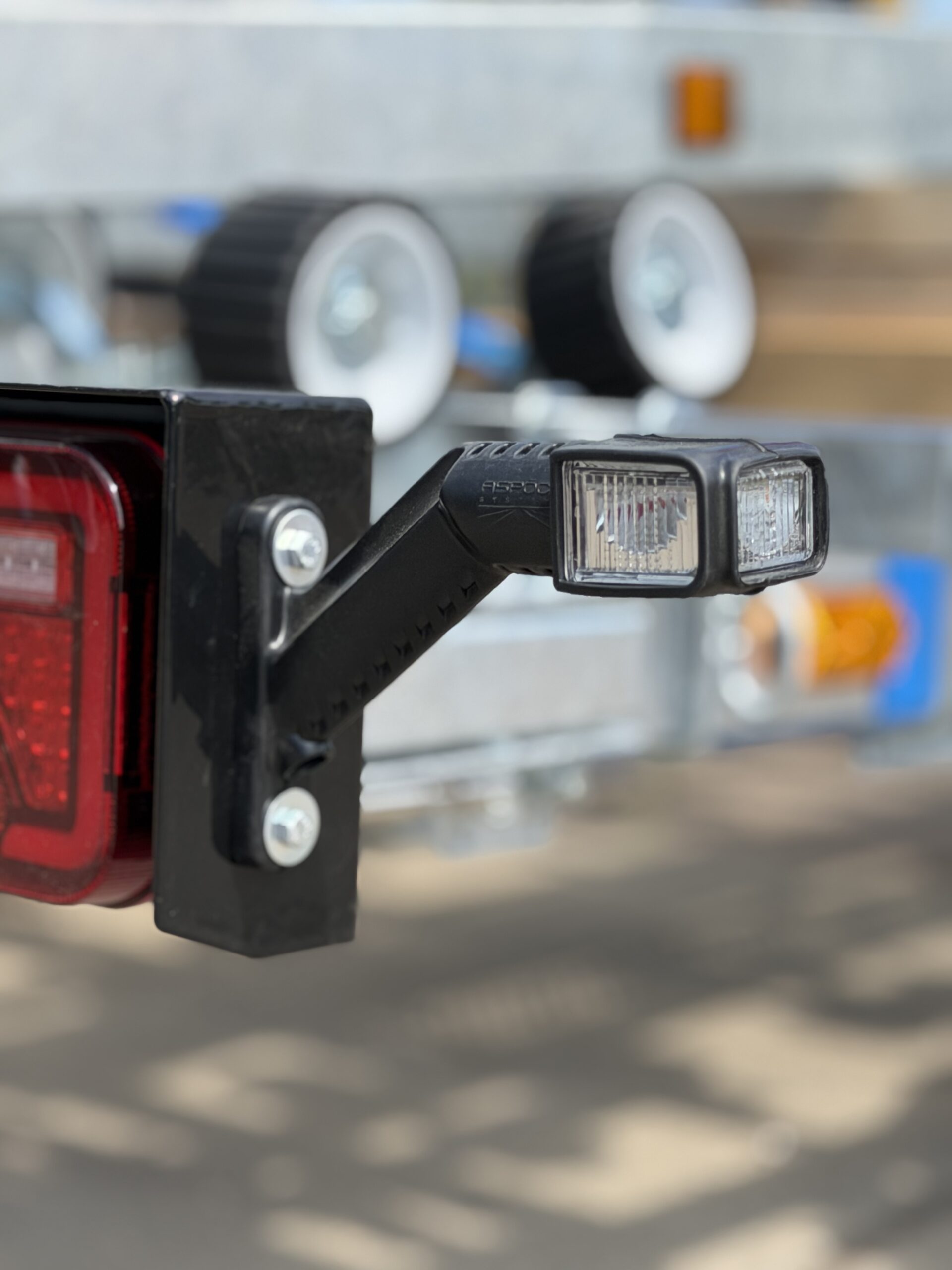 Superpoint IV LED schuin