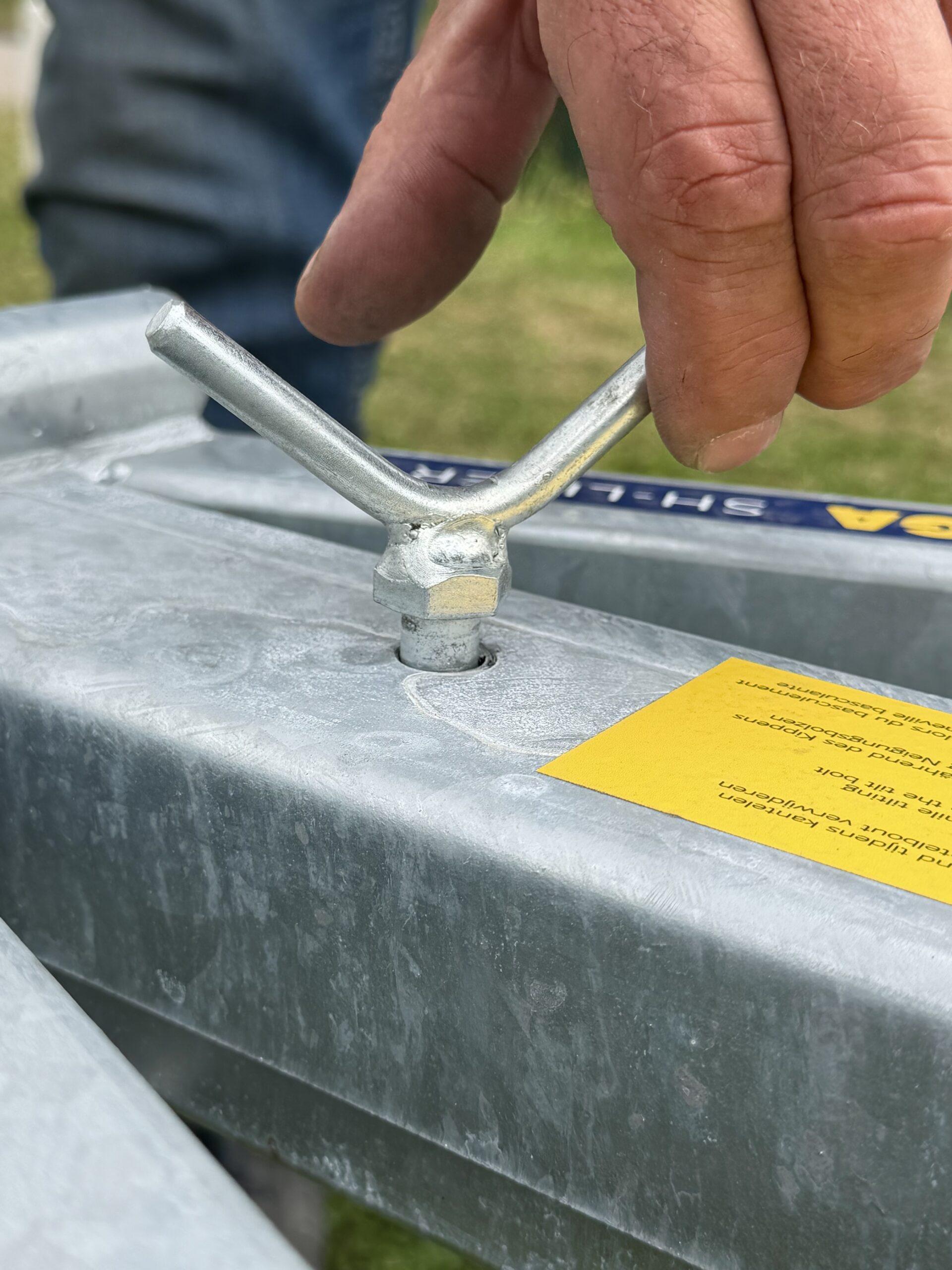 Square tilt bolt from 750 kg - Image 3