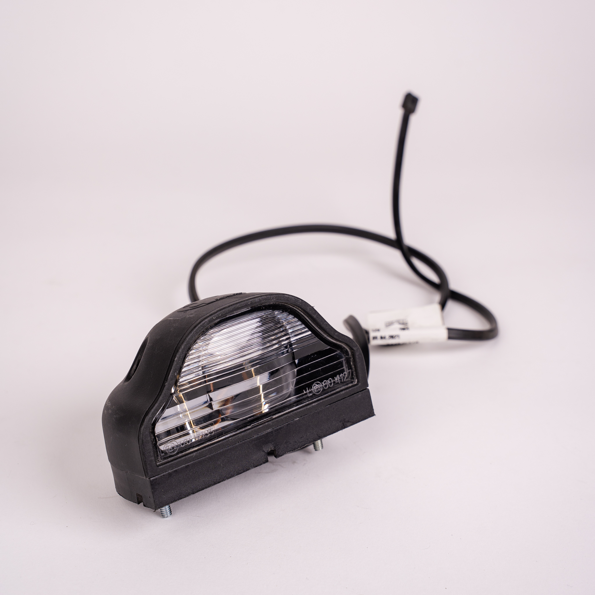 Kennzeichenleuchte mit LED-Lampe