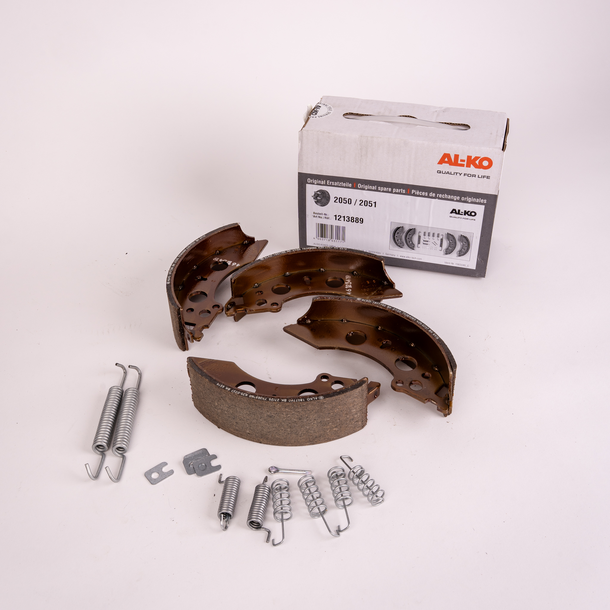 Brake shoe set 1,350 / 1,500 kg